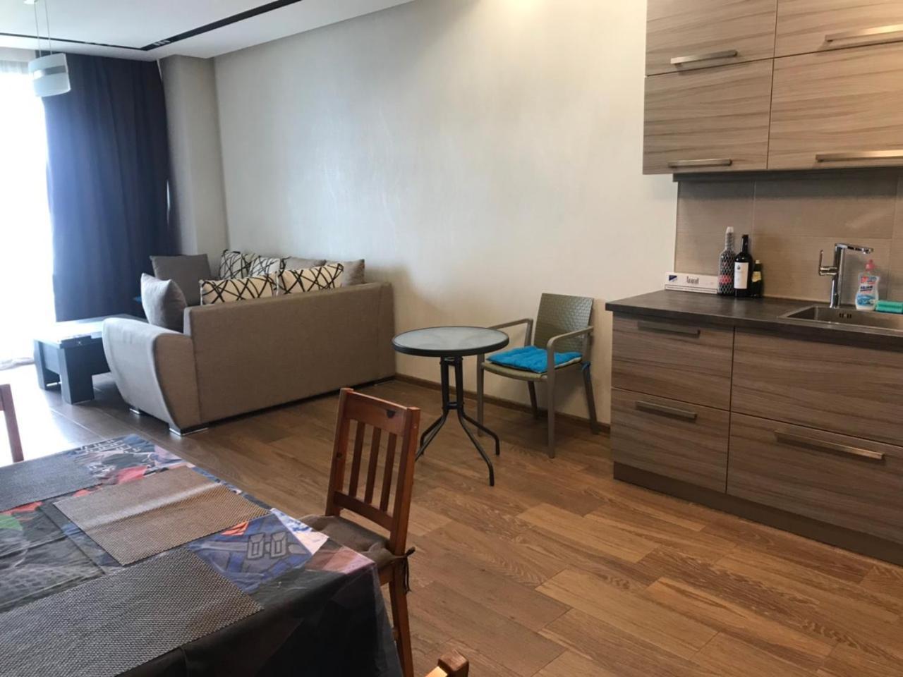 Premium Apartment In Porta Batumi Tower Exterior photo